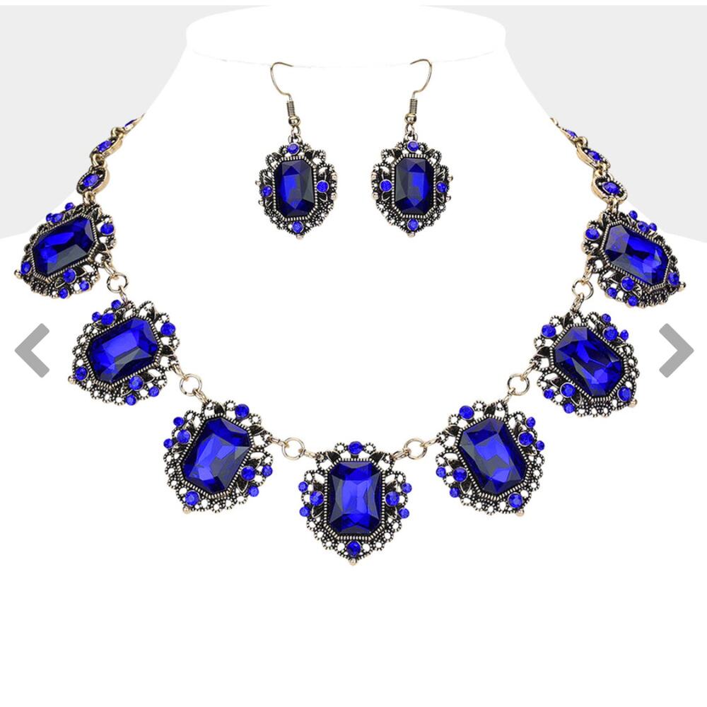 Vintage gold chain and blue cutout edge square stone necklace and earring set